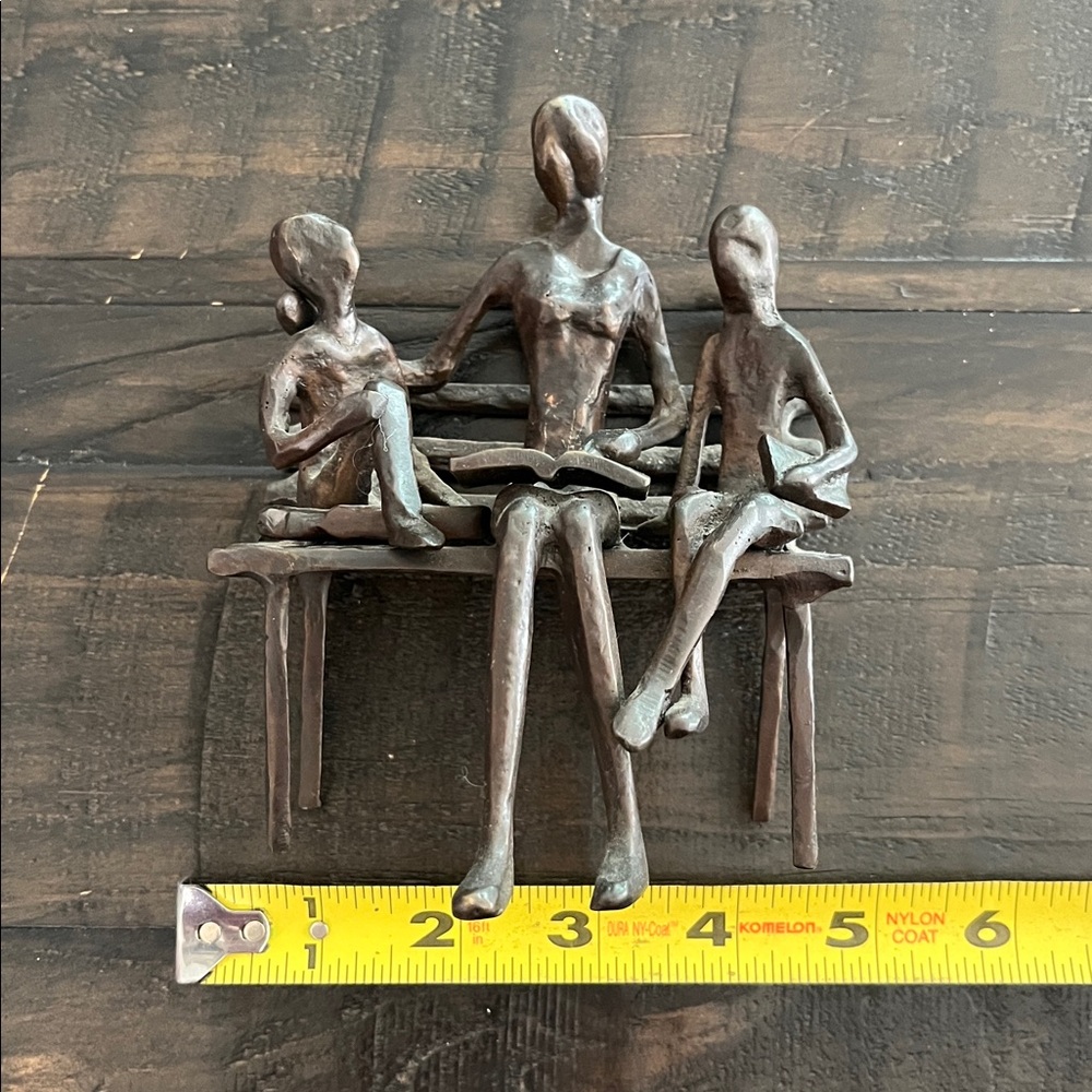 Zylstran Handmade Figurine/Sculpture ~ Mother & Children Sculpture NWOT - Picture 4 of 9